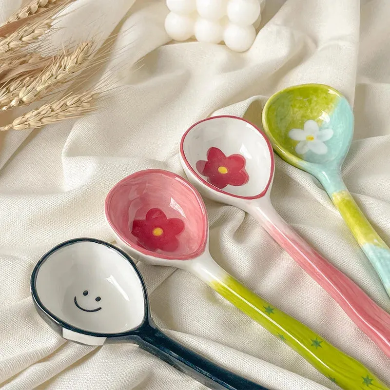 🌸 Adorable Hand-Painted Flower Spoon for Soups & Desserts 🍦✨