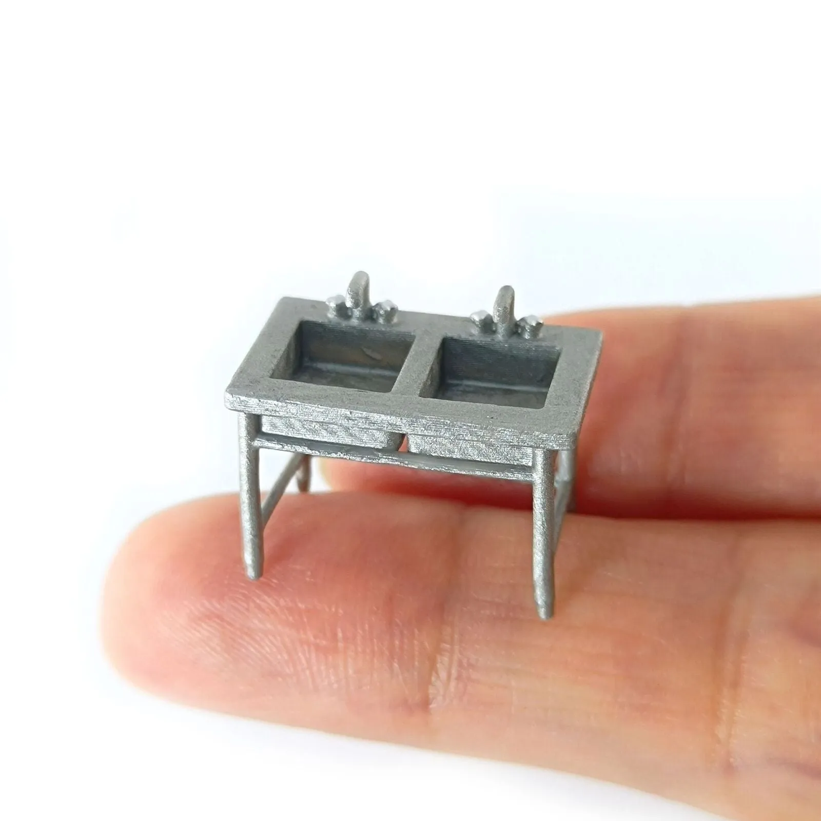 1:64 Painted Figure Mini Model Miniature Resin Diorama Sand Toy Kitchen 4pcs Set