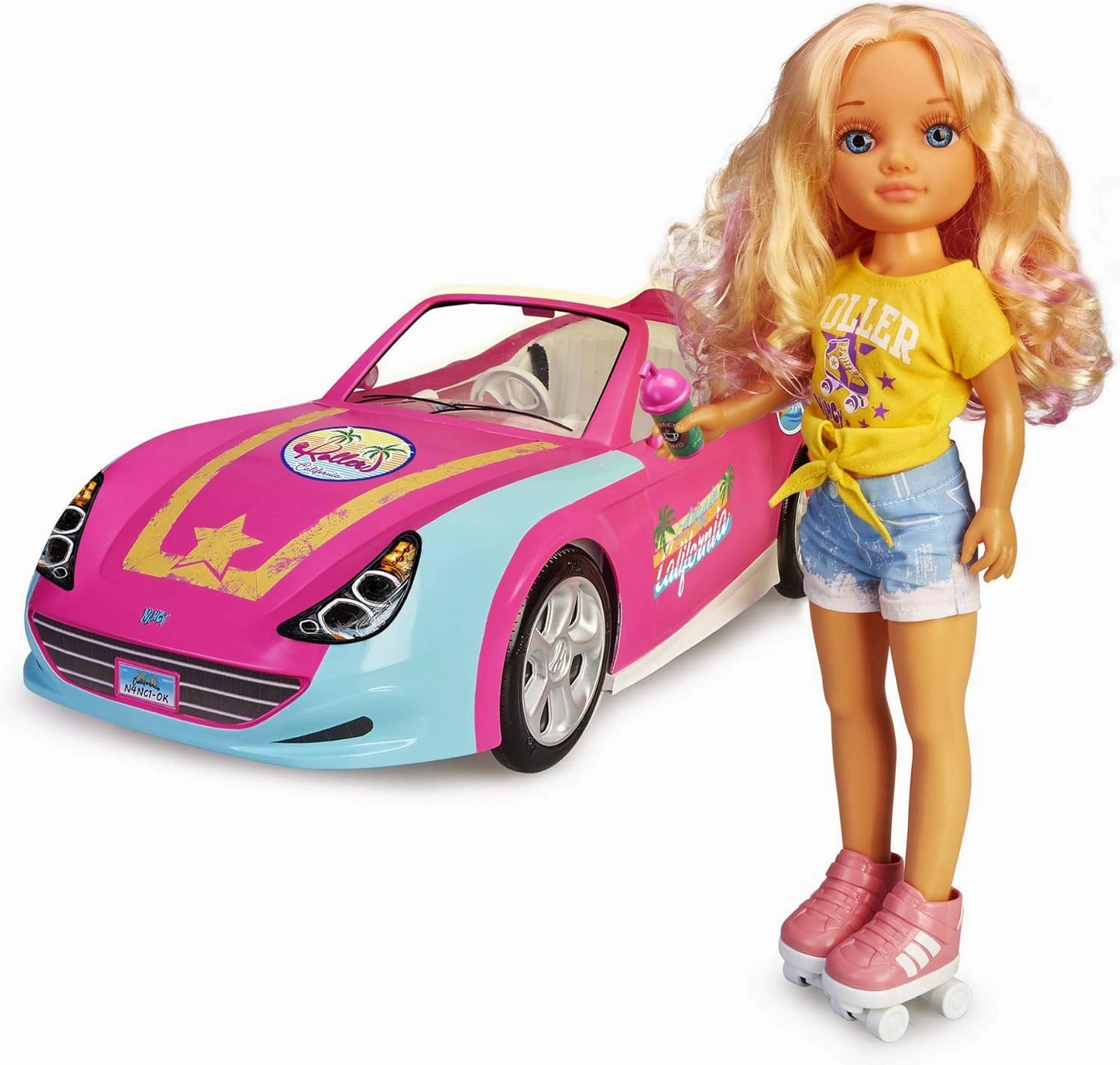 A Day in California, Blonde Doll with Pink Highlights, Contains a Toy car with Moving Wheels and Trunk; Accessories, Skates and Smoothie, Toy for 3 Year olds, Famous (700015788)
