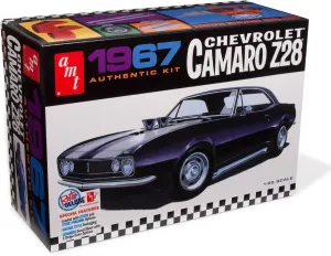 AMT 1967 Chevy Camaro Z28 1:25 Scale Model Kit, Classic Buildable Diecast Scale Model Cars Kits for Adults and Beginners, Skill Level 2, Toys for Kids and Adults