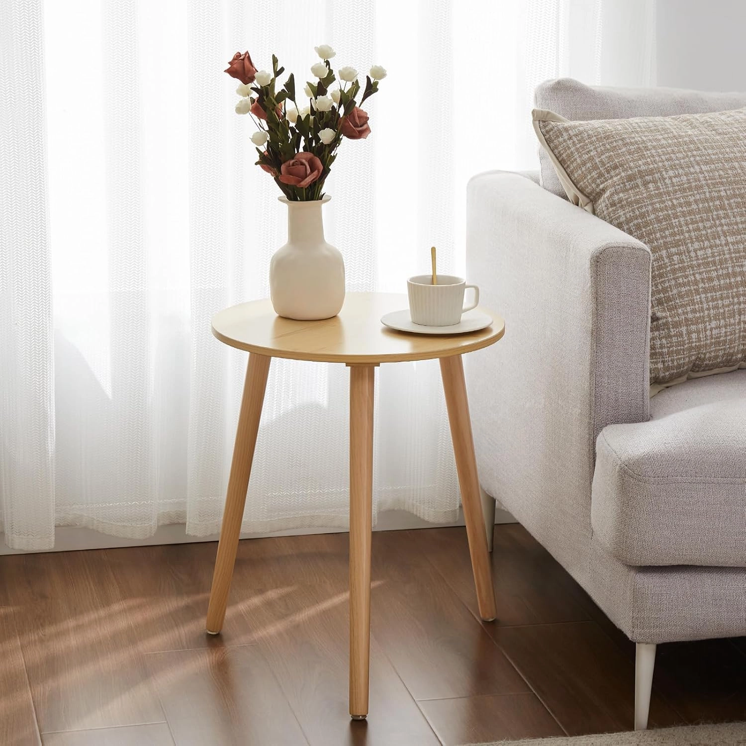 Apicizon Small Round Side Table, Modern Light Wood Side Table Bedside Nightstand End Table for Small Spaces, Bedroom, Living Room, 16.5 x 20 Inches, Natural