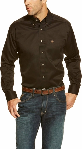 Ariat Men's Solid Twill Classic Fit Shirt