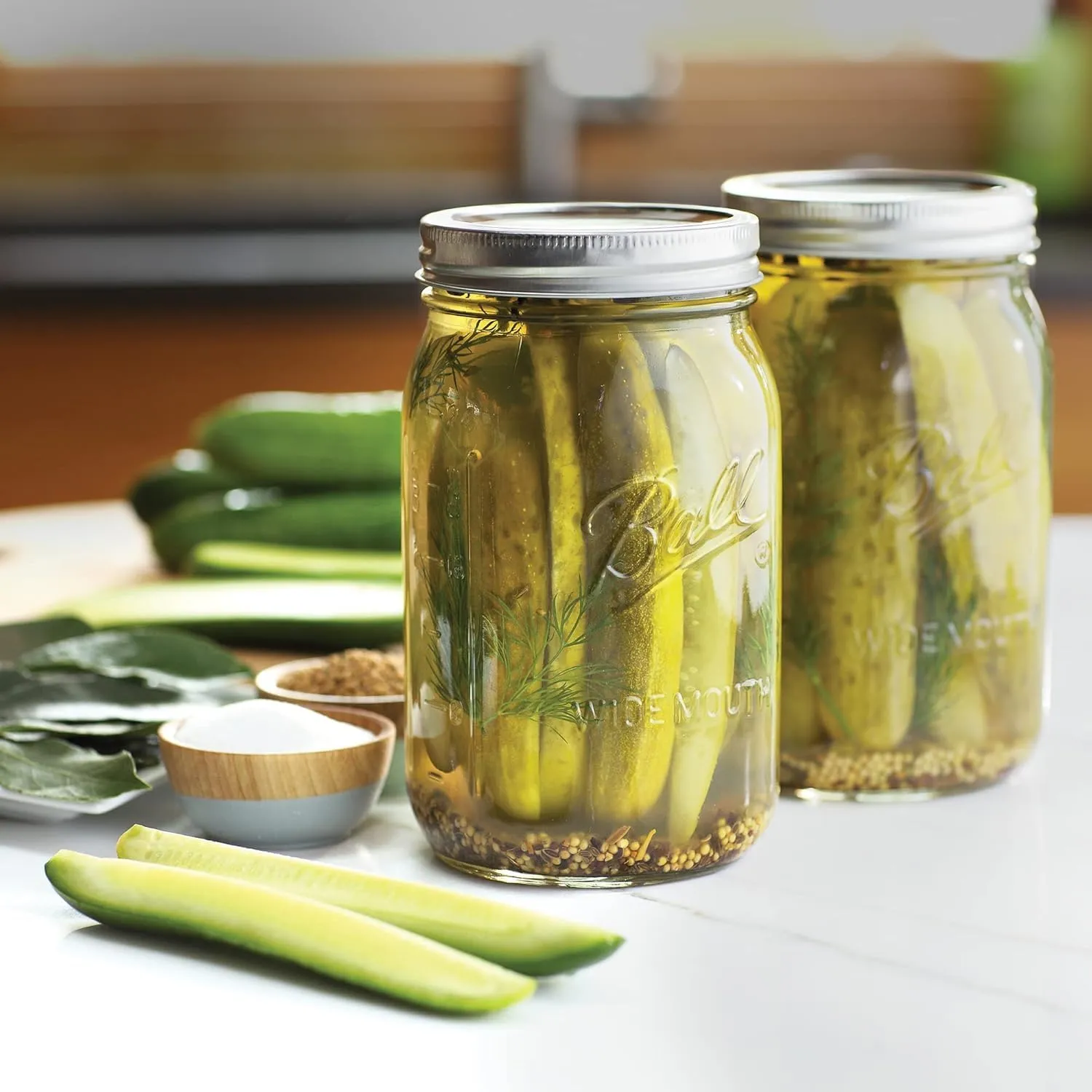 Ball Wide Mouth Glass Mason Jars with Lids and Bands, Used for Canning, Pickling, Juice, Jam, Jelly, Quart Size 32 Ounce (Pack of 8)