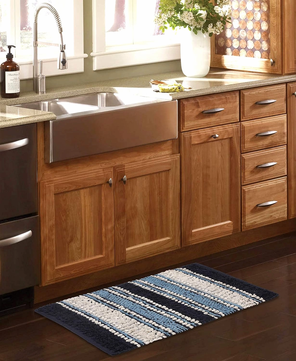 Bathroom Rugs Chenile Bath Rug Washable Bath Mats for Bathroom Floor |Thick Area Absorbent Quick Dry Bathroom Mat for Tub Spa Shower |Kitchen Living Room Entry Way Door Mats |Navy 20x32 Inches