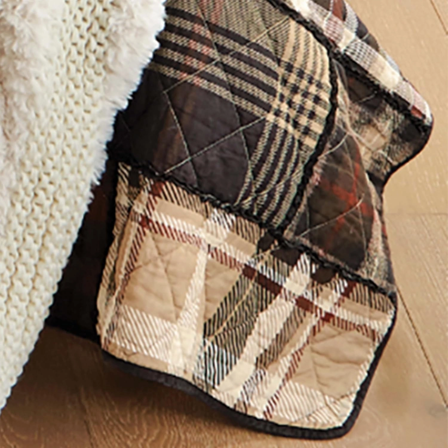 Black Forest Décor Mountain Lodge Plaid Quilt Bed Set - Queen, Rustic Cabin Plaid Bedding - 90" x 90"