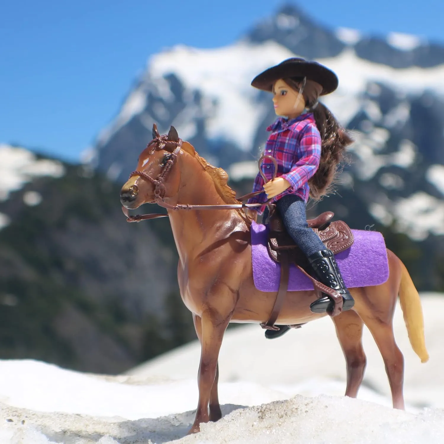 Breyer Freedom Series (Classics) Western Horse & Rider Doll Set | (1:12 Scale) | Model #61116,Multicolor