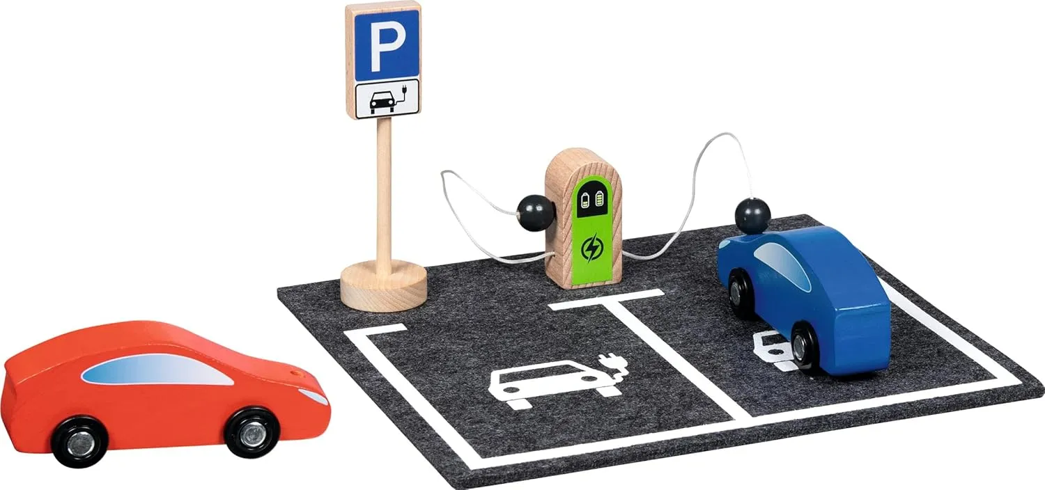 goki 55842 PowerLoad Electric Charging Station Made of Wood and Felt, Includes 2 Electric Cars and Magnetic Balls, Awakens Children's Creativity, Playfully Shows the Process