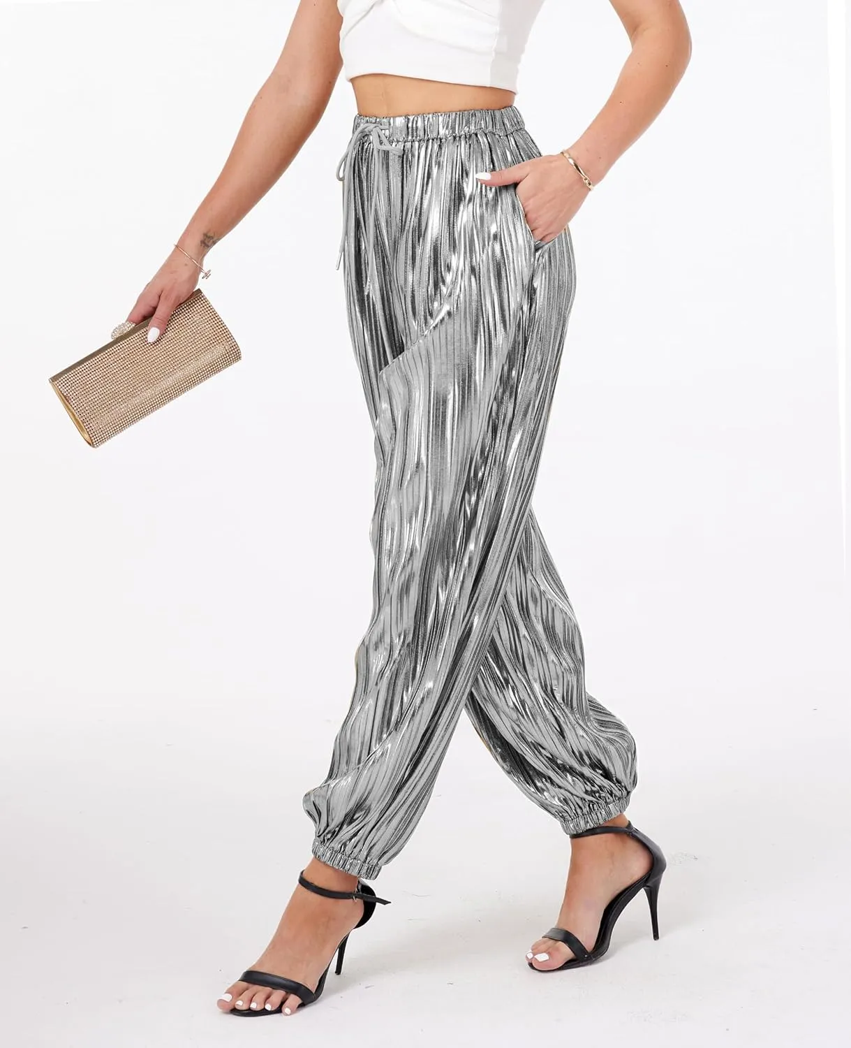 heipeiwa Women's Metallic Pleated Sequin Shiny Joggers Pants Party Club Wear Sweatpant Trouser
