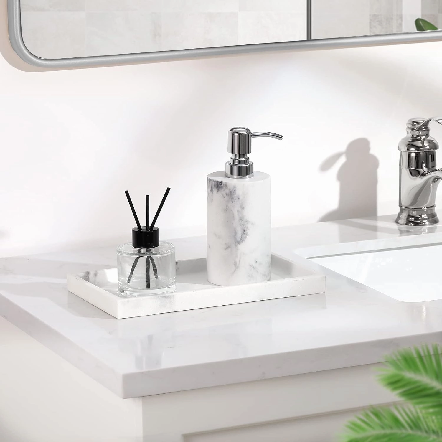 Luxspire Soap Dispenser, Cylinder-Shaped Marble Lotion Liquid Soap Pump Bottles, Refillable Shampoo Container, Decorative Hand Soap Resin Jar for Bathroom, Kitchen - White Marble