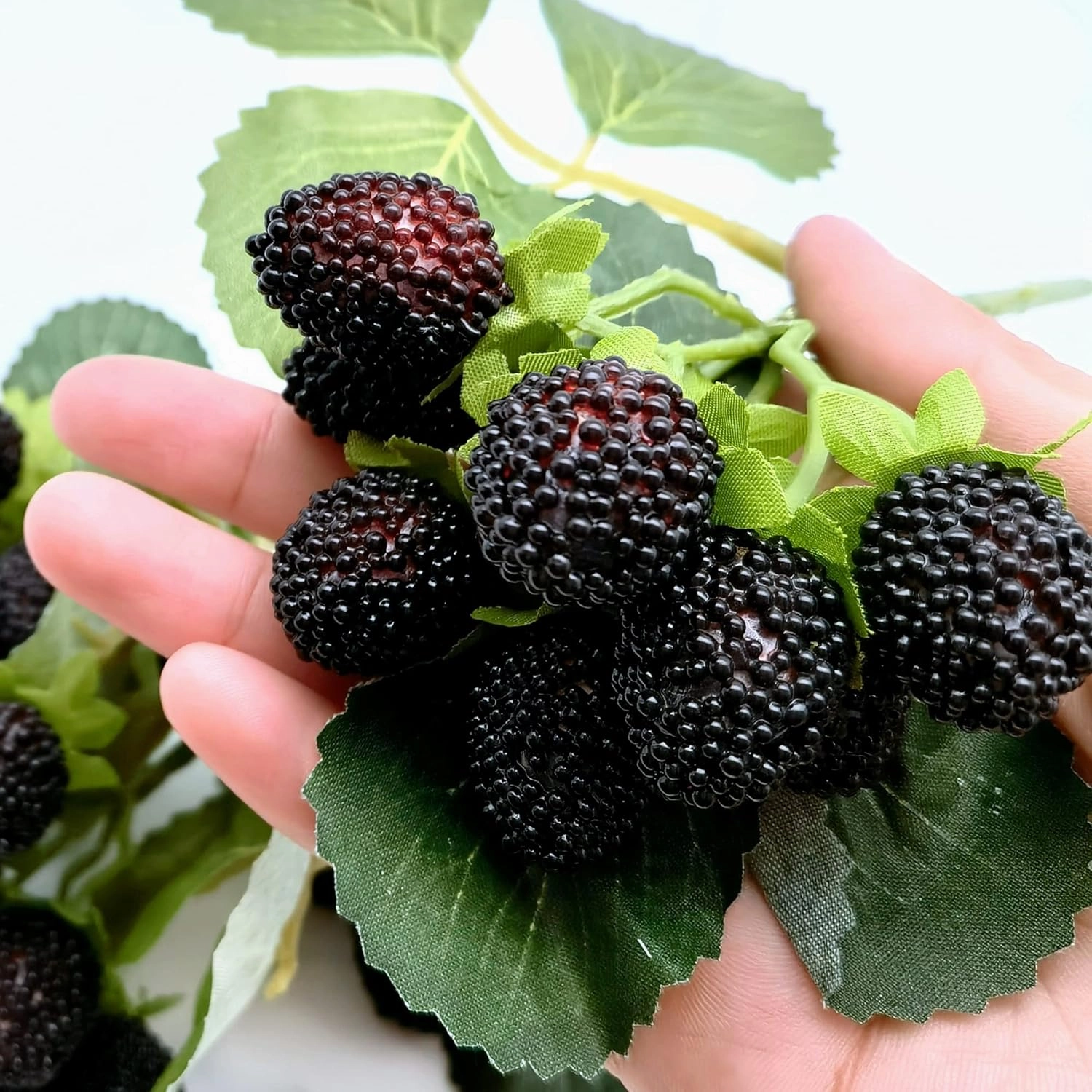 M2cbridge 4PCS Artificial Raspberry Red Berry Strawberry Faux Fruit BlackBerry Props Table Decoration (Black)