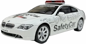 Metal Car Model 1:18 for BMW 645 2004 Moto GP Safety Car Simulation Alloy Model Fans Collection Die Cast Vehicles
