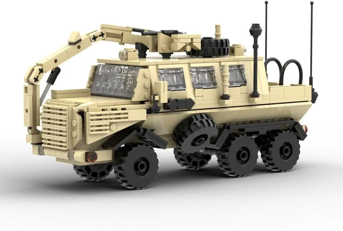 Military Armored Vehicle Building Kit, Buffalo Mine Protection Vehicle Model, Creative Truck Vehicle MOC Toys for Teens Adults (810PCS)
