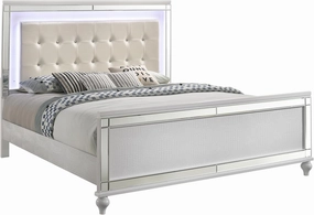 New Classic Furniture Valentino Wood King Bed, White