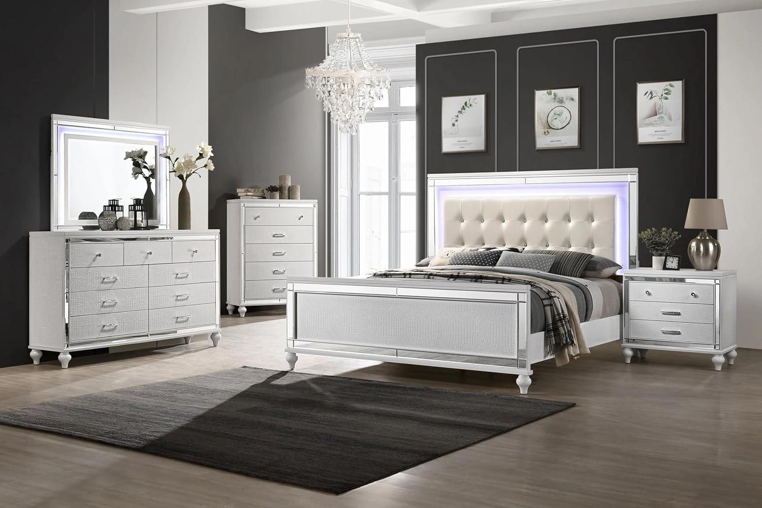 New Classic Furniture Valentino Wood King Bed, White