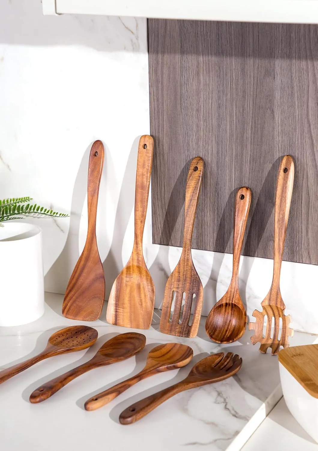 Nucookery Wooden Cooking Utensils Set with Holder, Nonstick Wooden Spoons for Cooking Spatula Set 10 Pcs, Teak Wood Kitchen Utensils Set, Ceramic Utensils Holder for Countertop, White