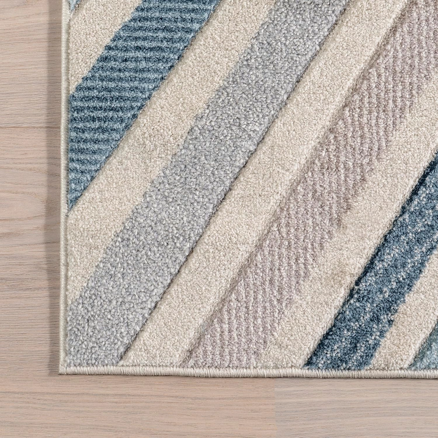 nuLOOM Neveah Chevron 5x8 Area Rug for Living Room Bedroom Dining Room Kitchen, Blue