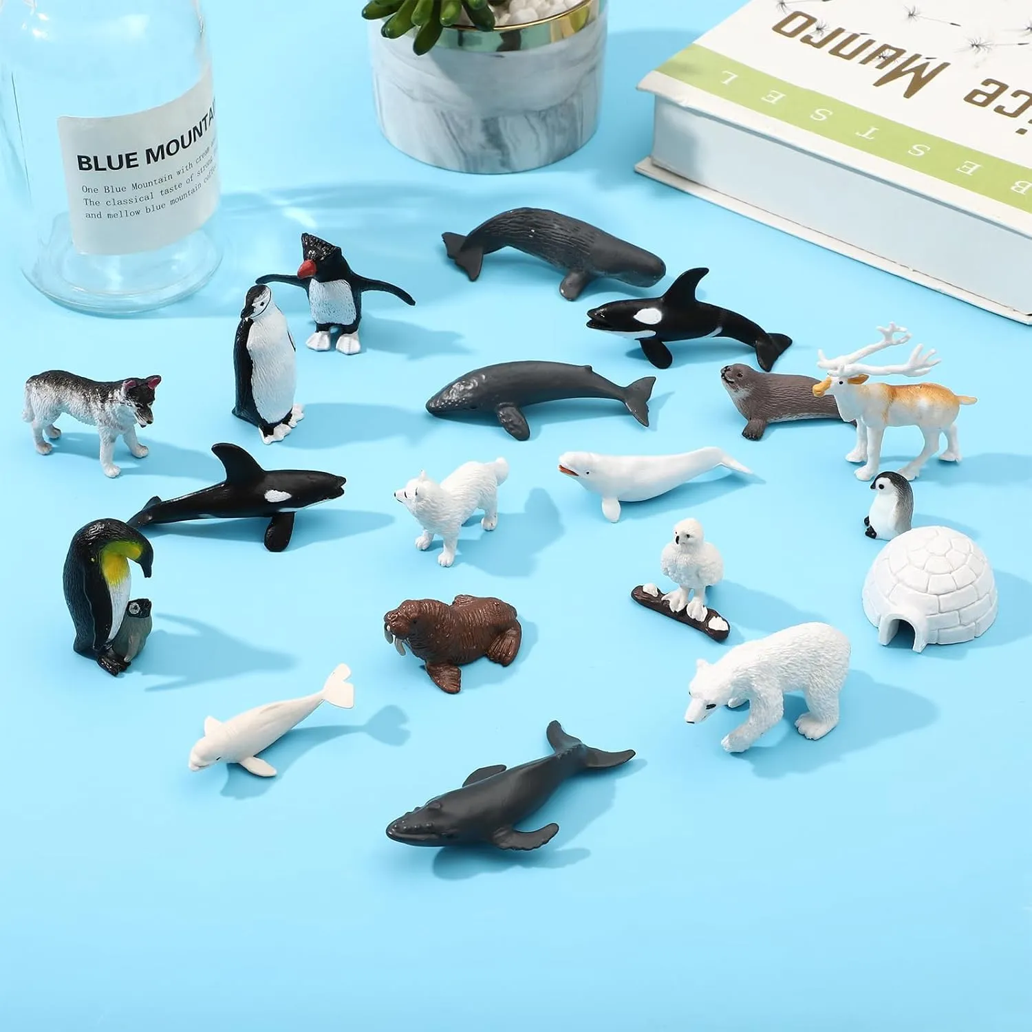 ONEST 25 Pieces Mini Arctic Animals Figurines Set Polar Animal Toys Plastic Arctic Tundra Deer Toy Animal Small White Bear Polar Fox for Kids Birthday Gift