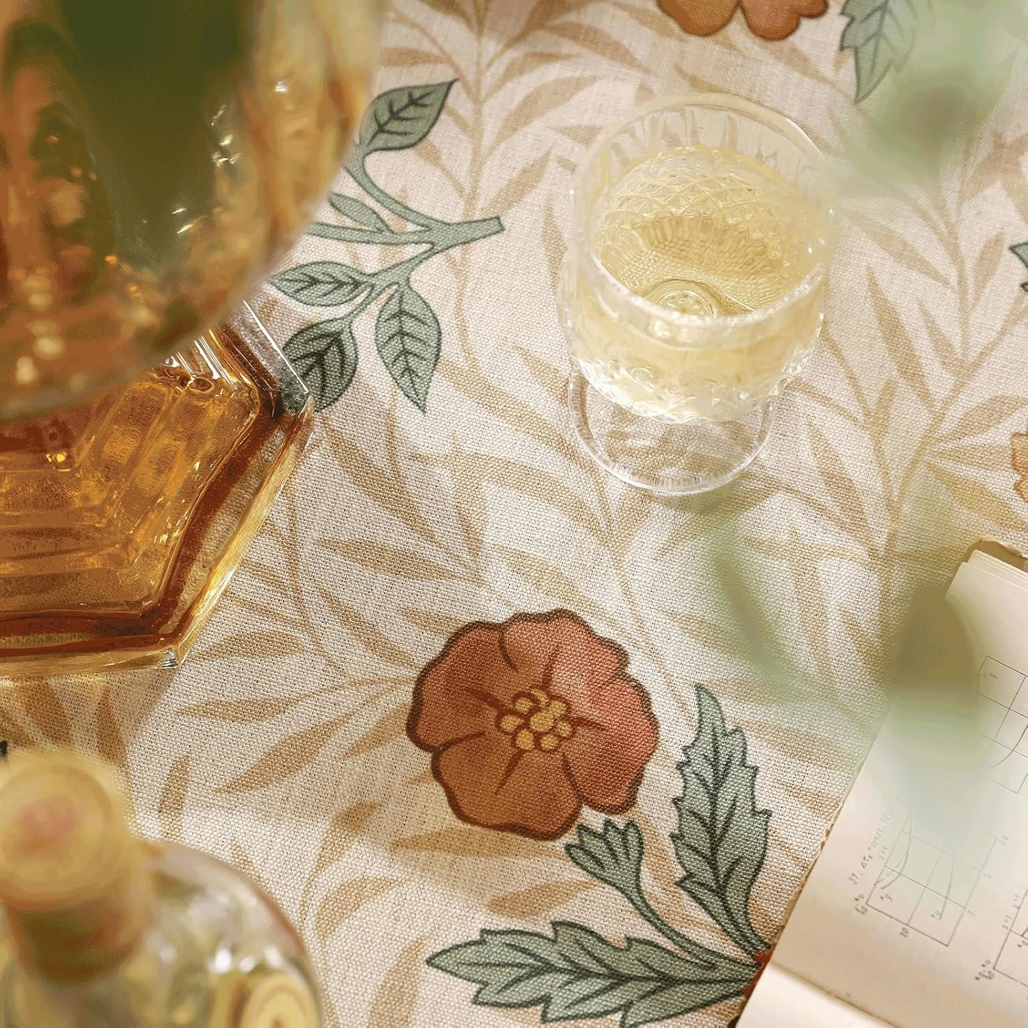 patdrea French Linen Tablecloth Soft Durable Floral Table Cloth Kitchen Dining Tablecloth for Rectangular Tables for Parties Christmas 55"x 79"