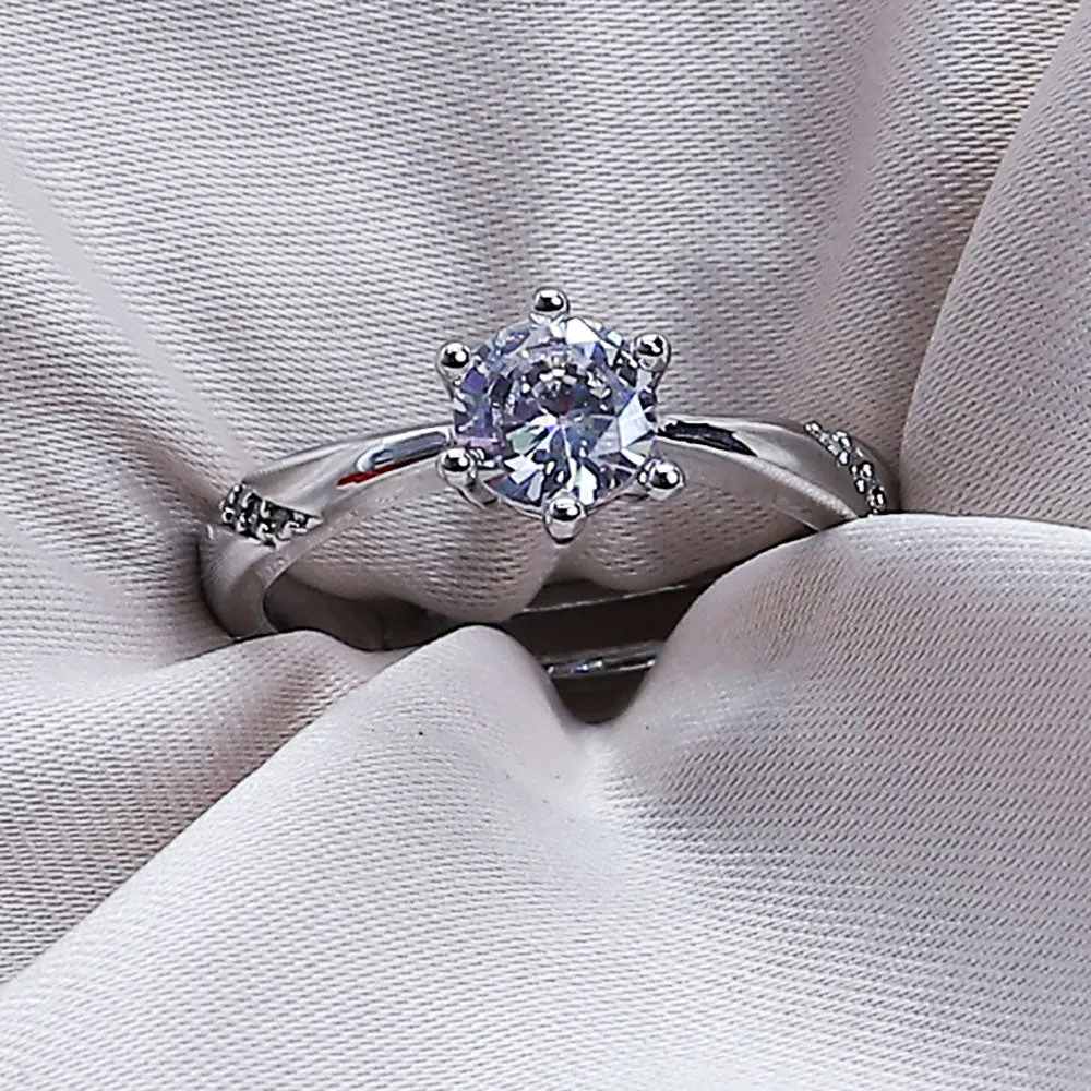 Soiree Zircon Ring  (10800)  - Fluffy