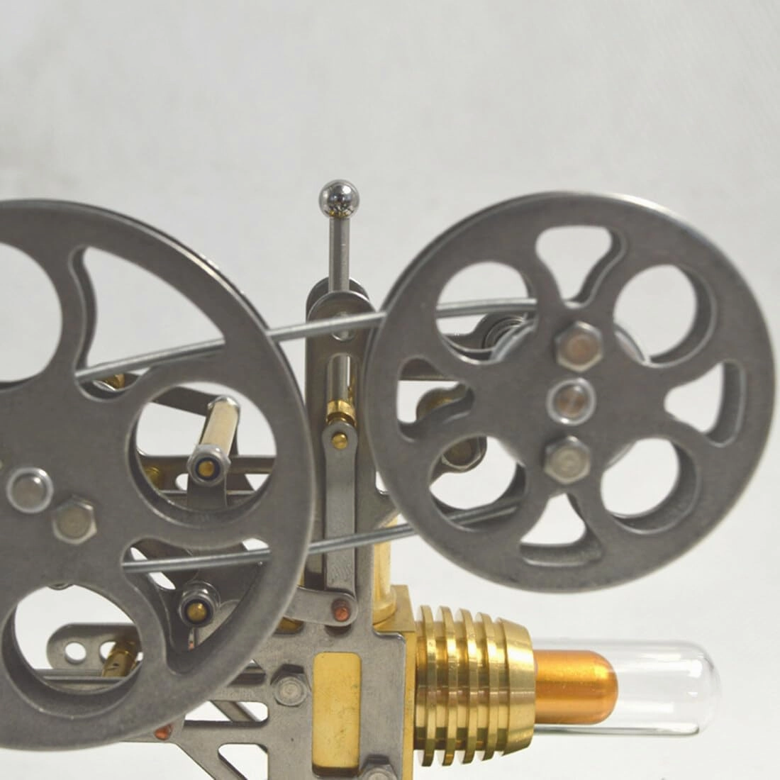Stirling Engine Model Kits, Retro Projector-Style Stirling Engine with Quartz Glass Heating Chamber for Physical Science Experiment Display