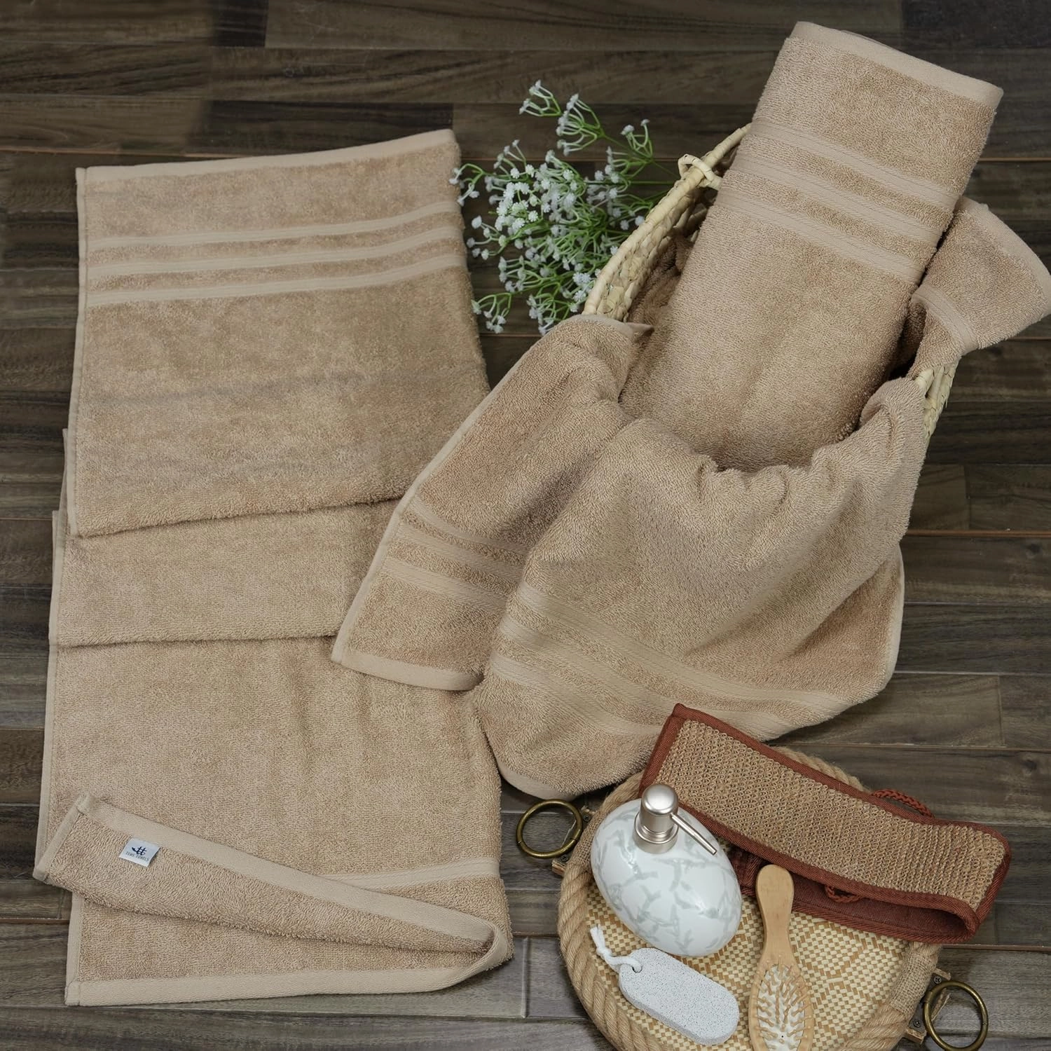 Tens Towels Pack of 4 Soft Bath Towels, 100% Cotton, 27 x 54 Inches, Lightweight & Quick-Dry, Ideal for Daily Bathroom Use, Practical & Comfortable, Beige