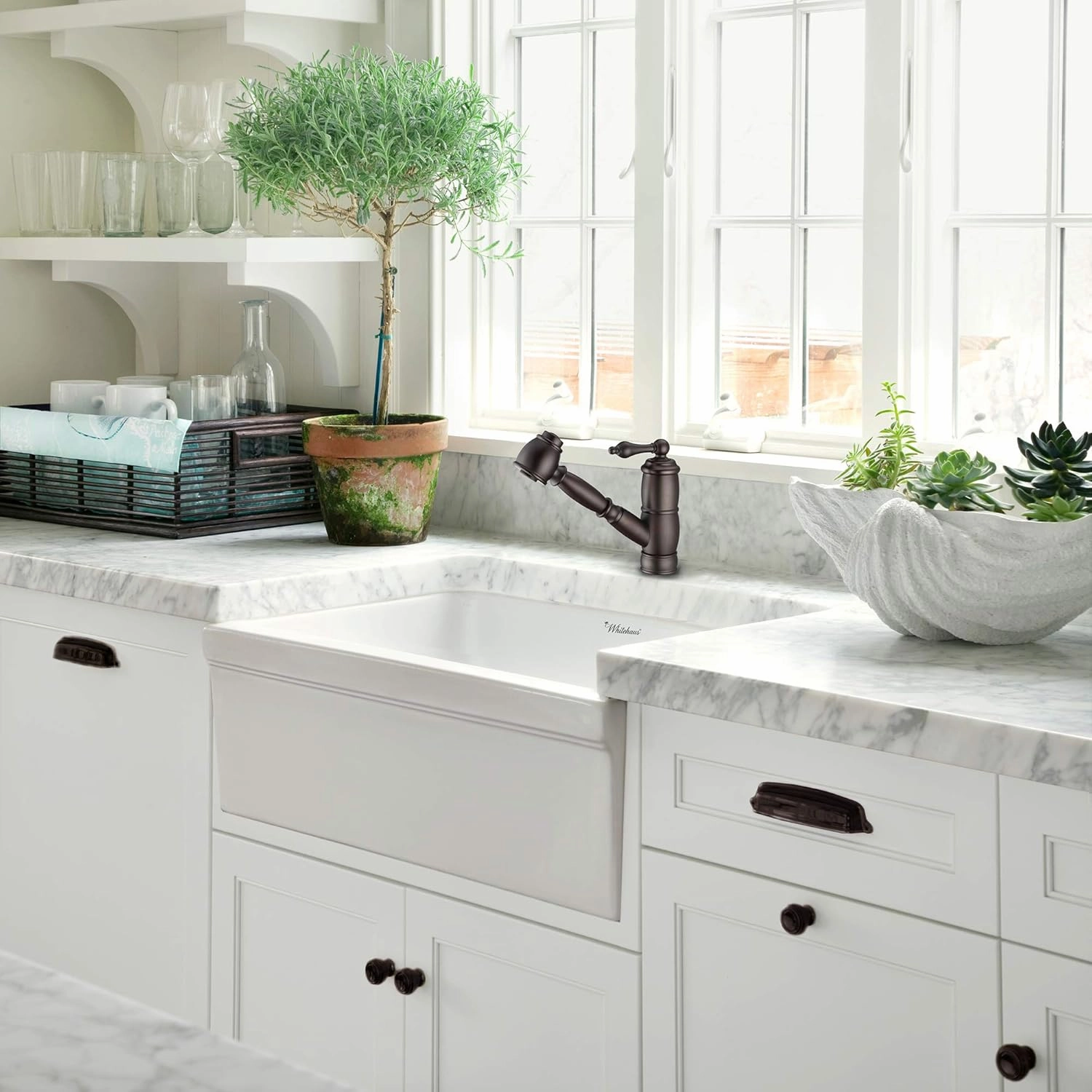 Whitehaus Kitchen Faucet; Brass Construction, Swivel Spout, Pull-Out Spray Head; Oil Rubbed Bronze