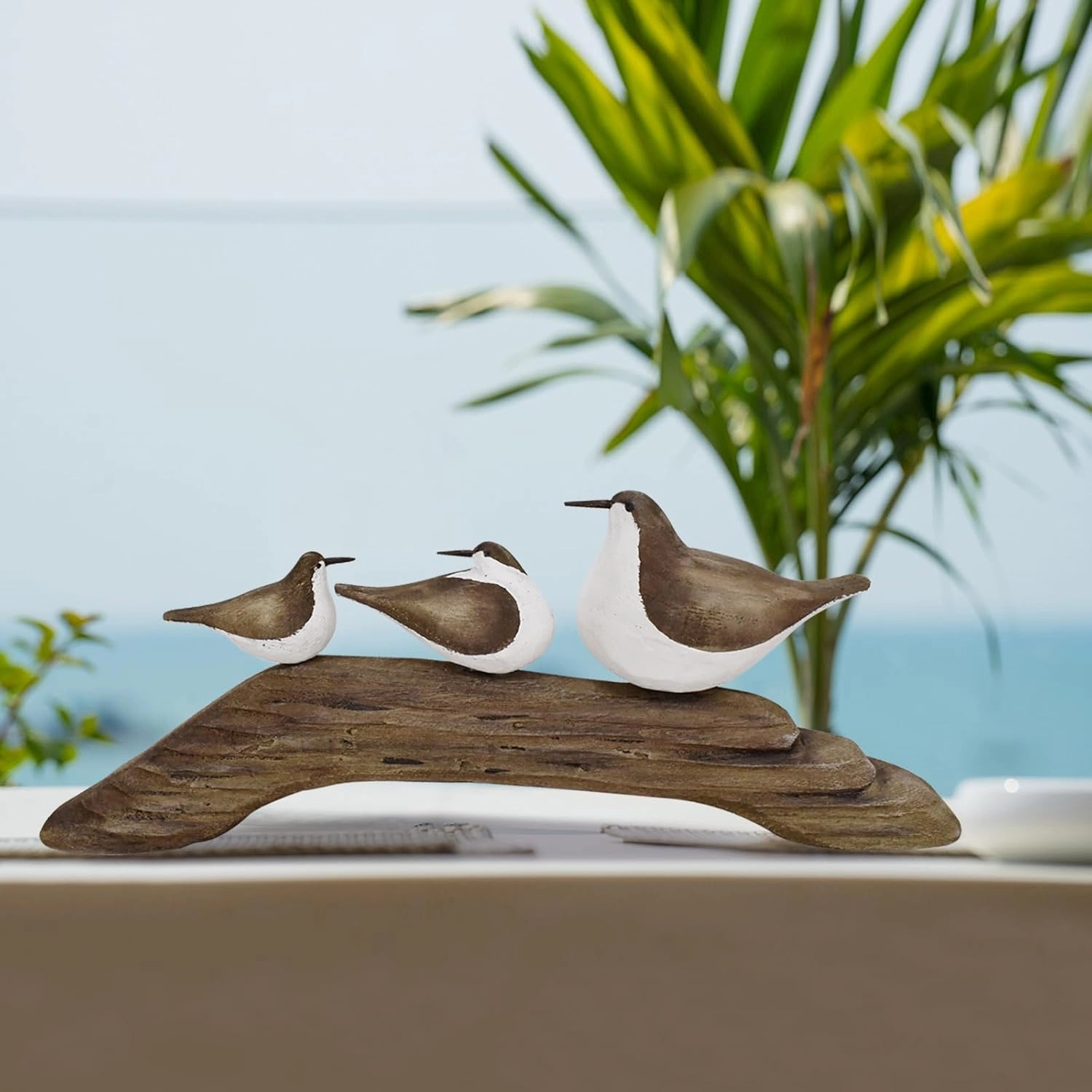 Wood Bird Statue Nautical Decor Decorative Seagull Sculpture Hand Carved Wooden Sea Birds Figurine Coastal Ocean Beach Themed Decoration for Home Yard Bathroom Living Room (C)